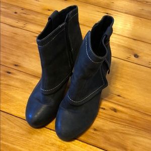 Report Hayward Boots